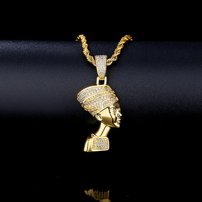 Queen Nefertiti Pendant Gold